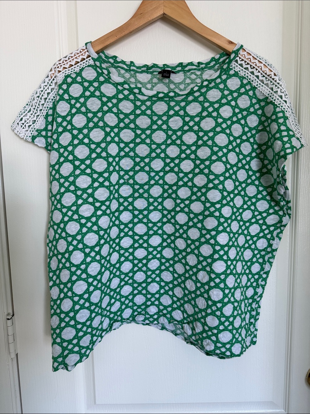 Ann Taylor Crochet Shoulder Overlay